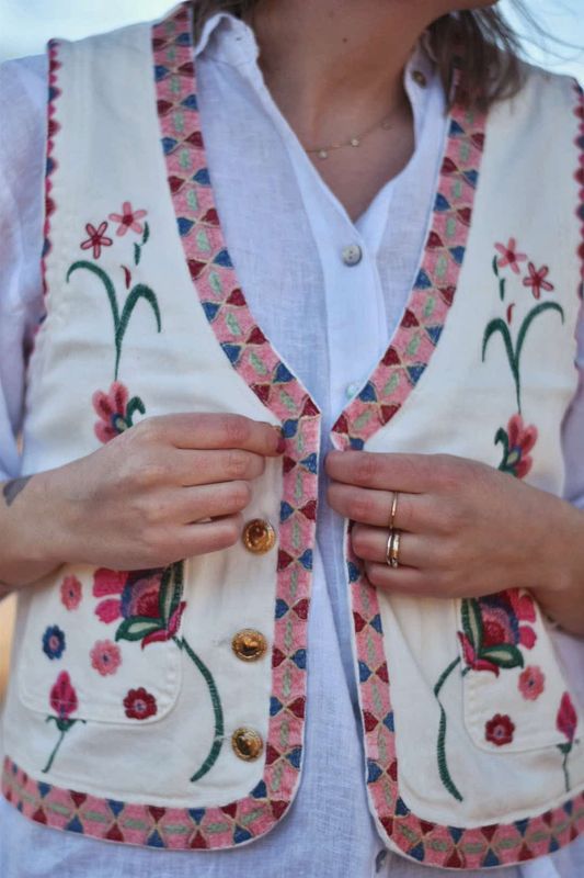 Hvit - Shelly Broderi Vest