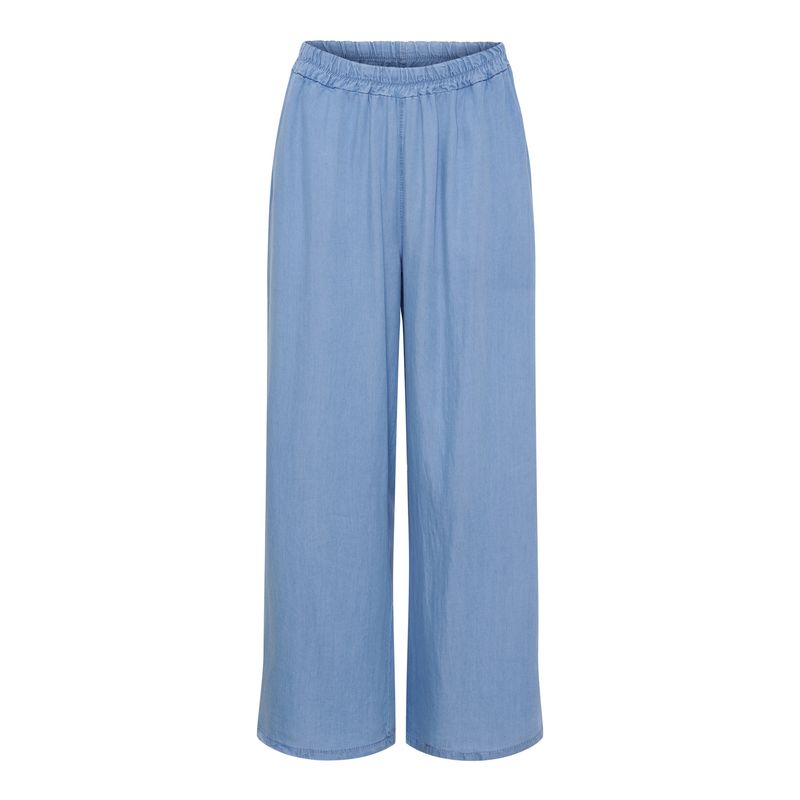 Light Blue - Marilyn Bukse