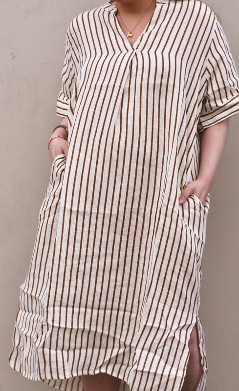Camel Stripe - Melina Lang Lin Kjole