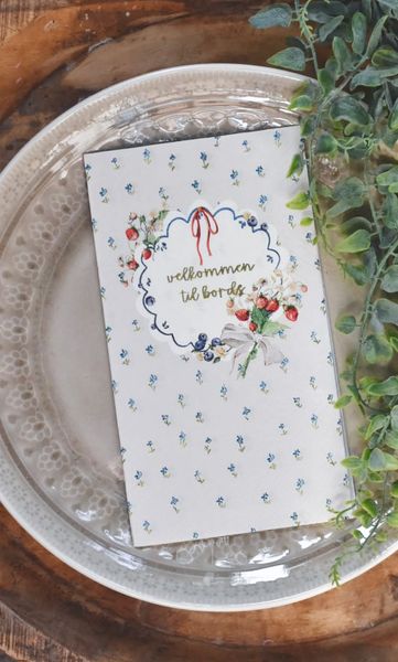 Hovedbilde Blomster og bær  - Buffet ...