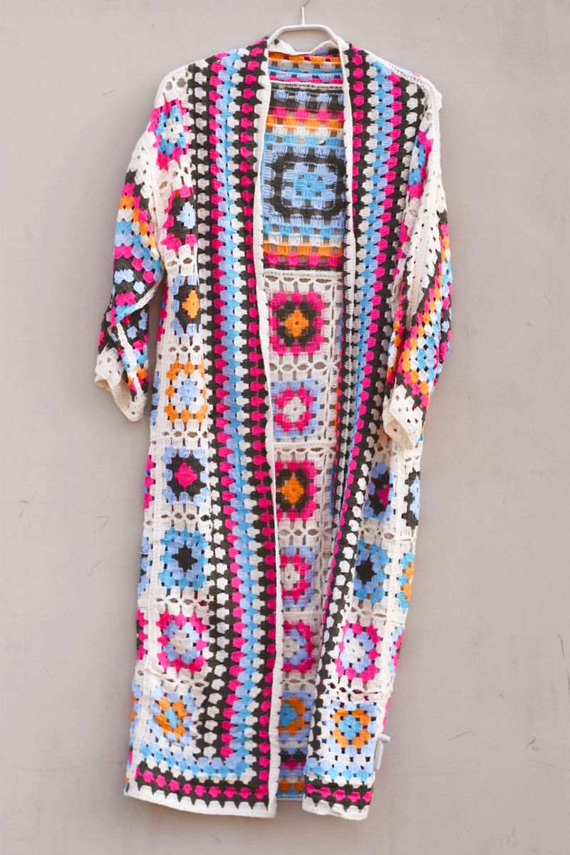 Multi - Lang Heklet Cardigan