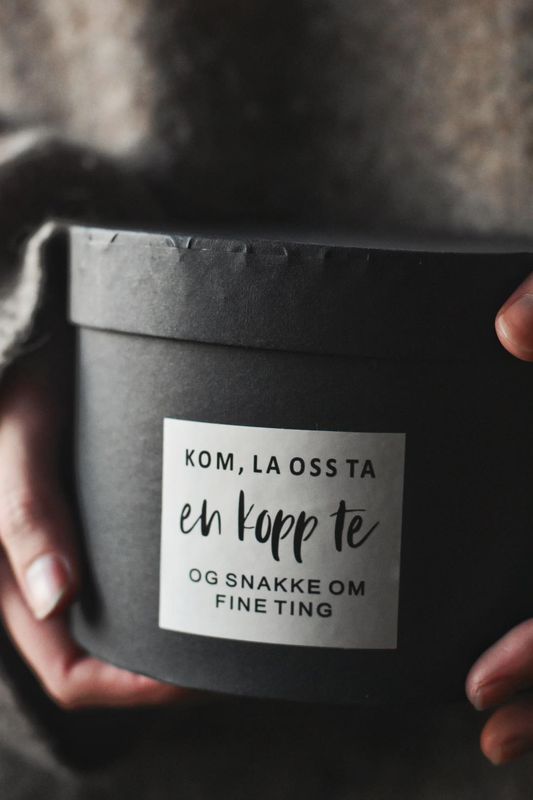 Sort - Krus m. lokk og sil