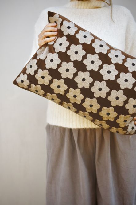 Hovedbilde Brun Daisy Putetrekk 40 x60 ...