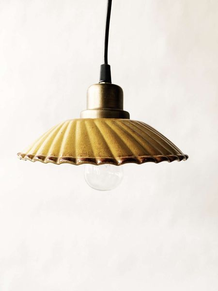 Hovedbilde Gul - Metall vinduslampe