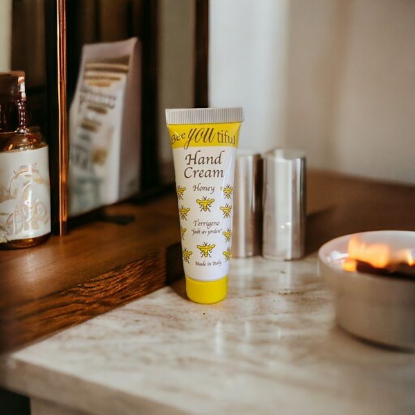 Hovedbilde Honning - Hånd & fotkrem 25ml