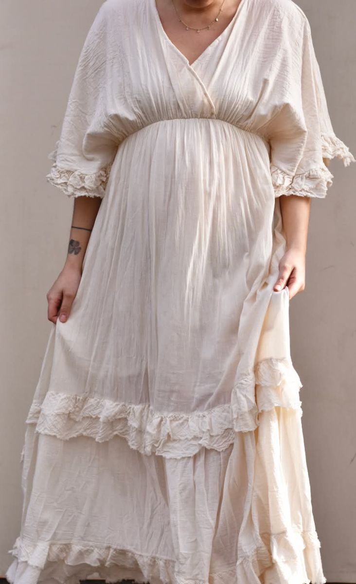 Kremhvit - Donna Kjole