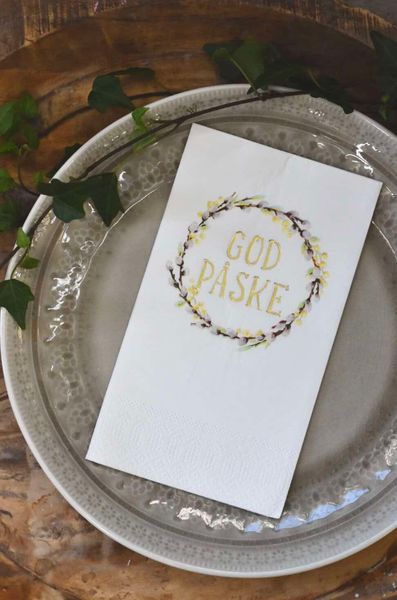 Hovedbilde Krans - God påske Buffet ...